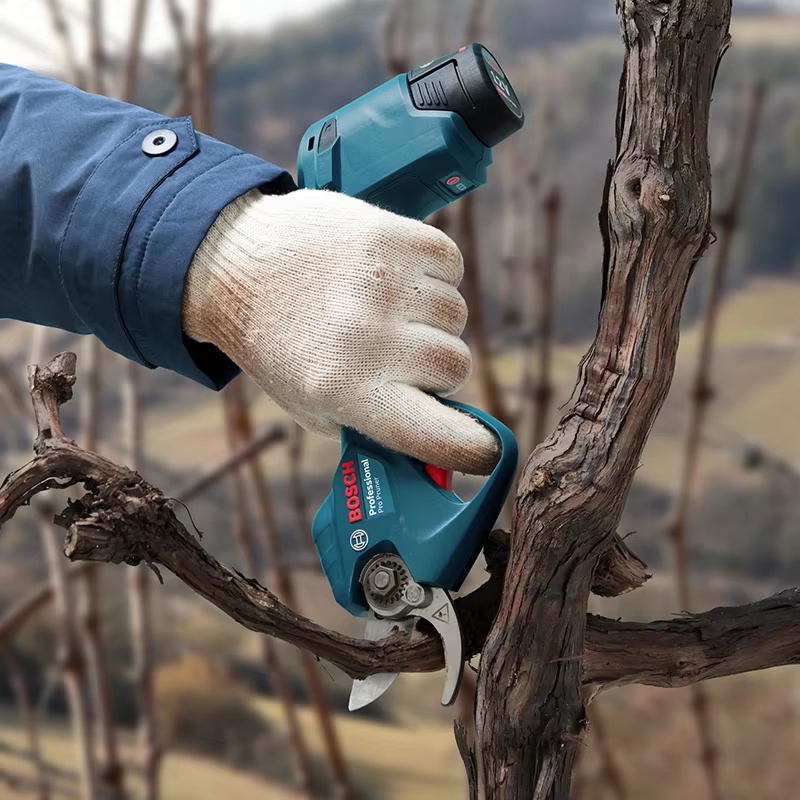 กรรไกรตัดกิ่งไฟฟ้าไร้สาย BOSCH - Pruning Shears บทวิจารณ์และราคา